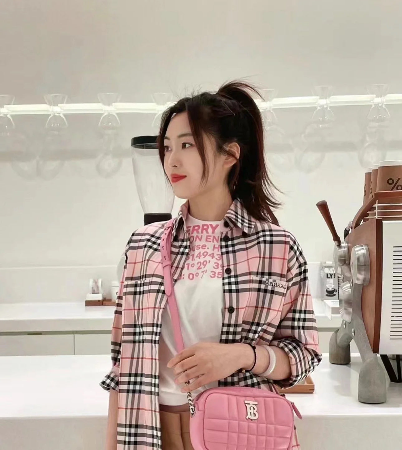 @Burberry 女款襯衫上衣-粉色/490P180 🔥折上六折🉐6360