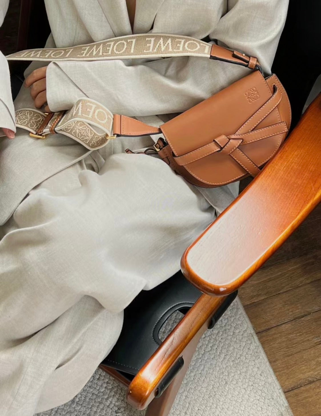 Loewe Gate Dual Mini 緹花背帶馬鞍包/1500