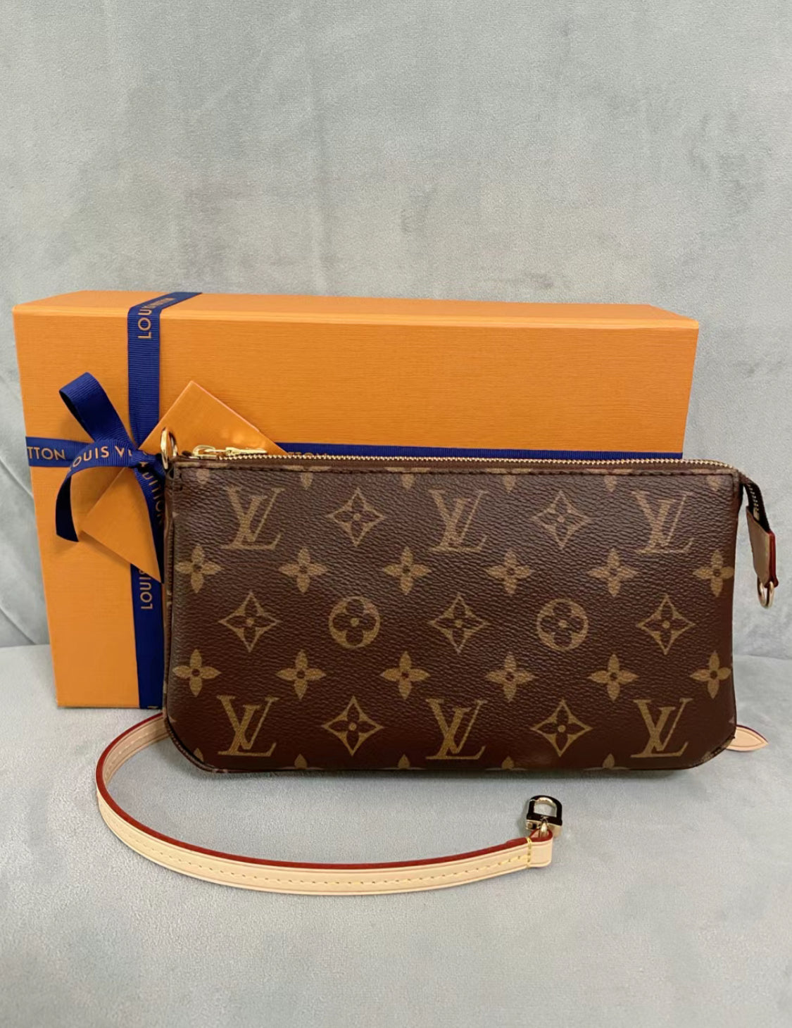 LV Pochette Accessoires 老花麻將包/1210✨🉐51820