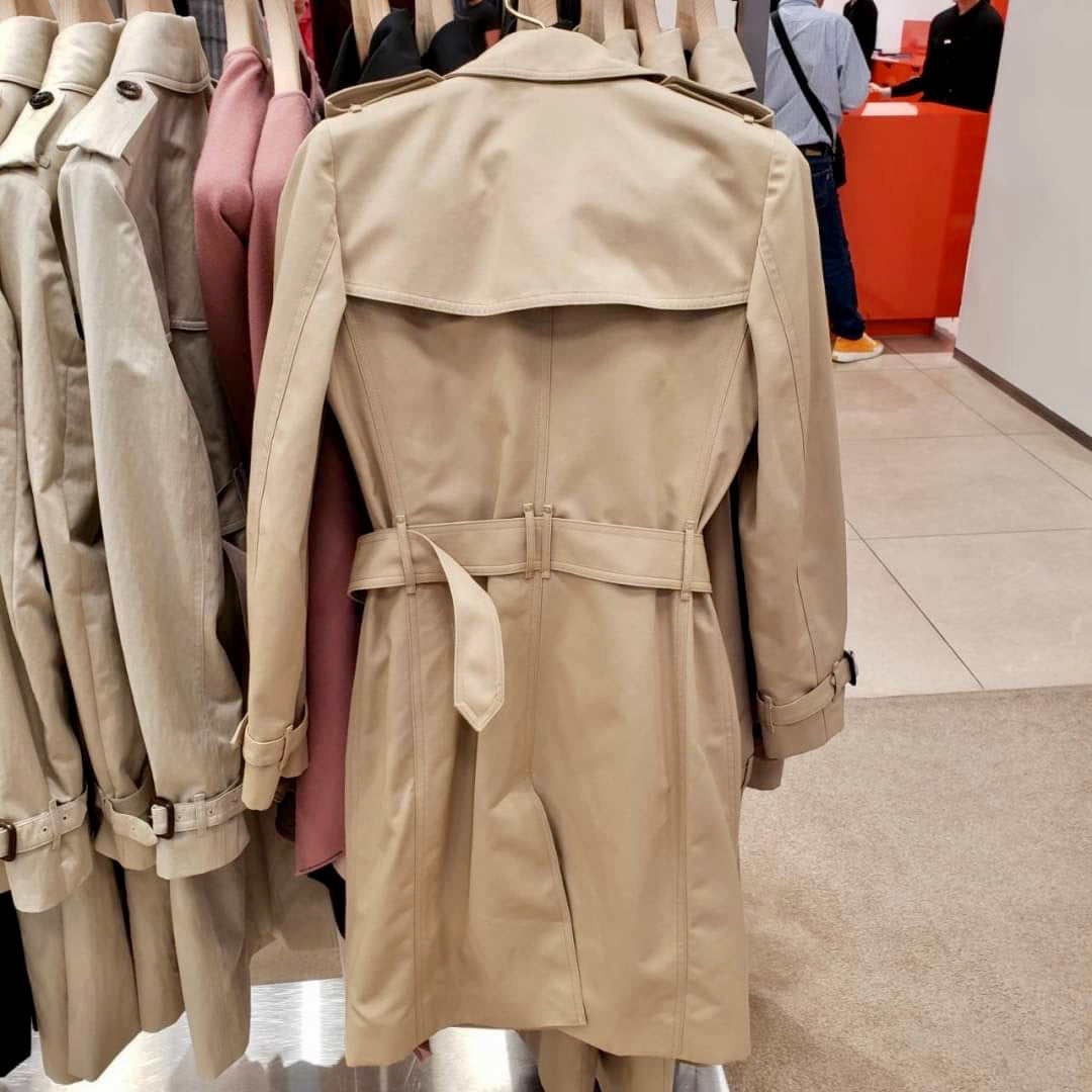 *現貨*@Burberry Harbourne 女款長版風衣-淺棕UK6 P23000 /T35000