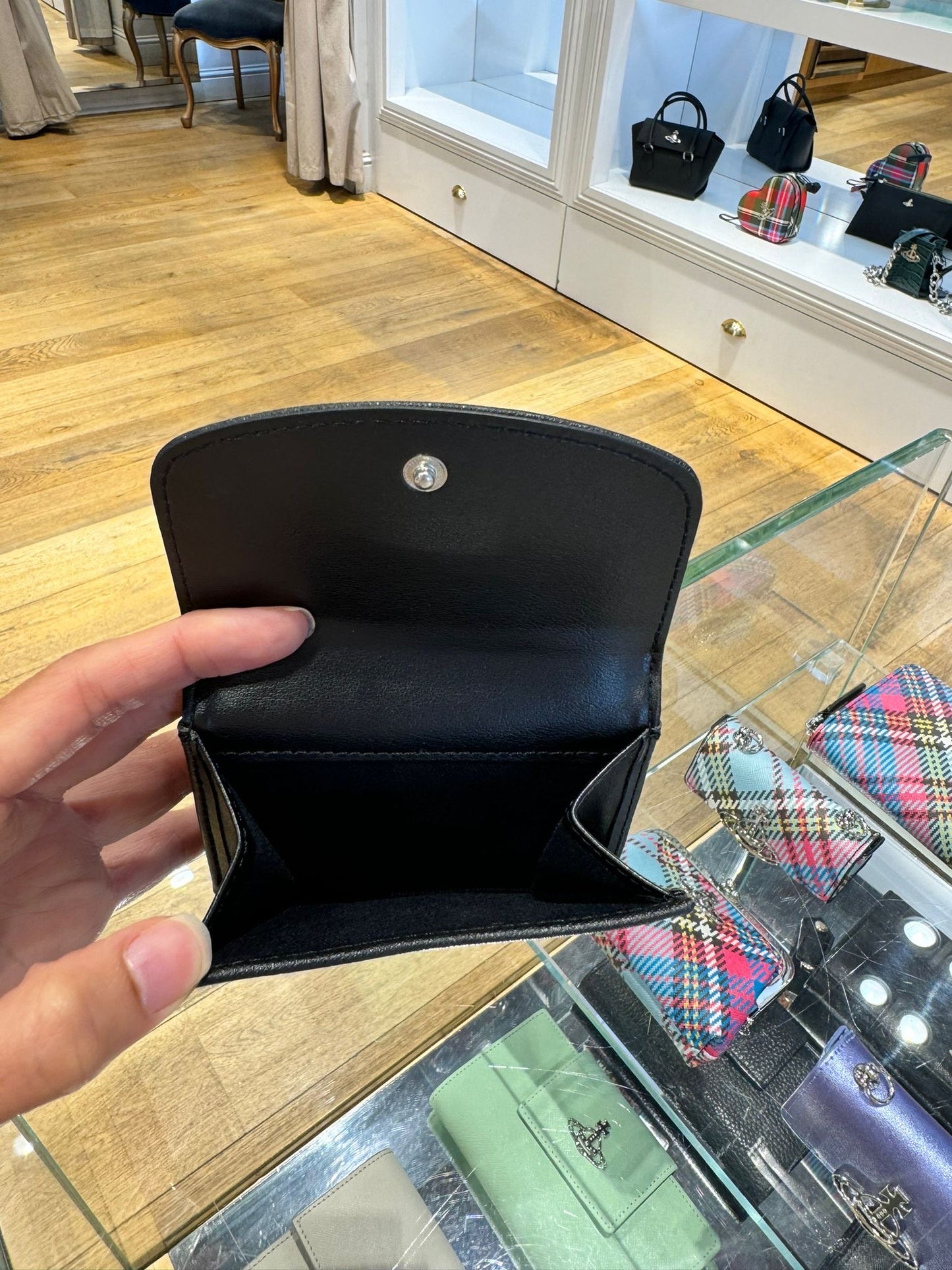@VW Saffiano 防刮皮零錢包/160P104 🔔限時折🉐5480