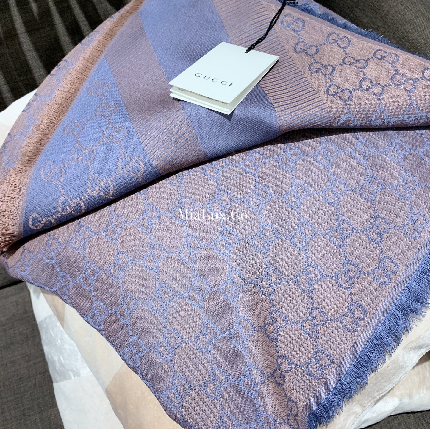 *@Gucci Wool Scarf Square 羊毛大方巾/P180