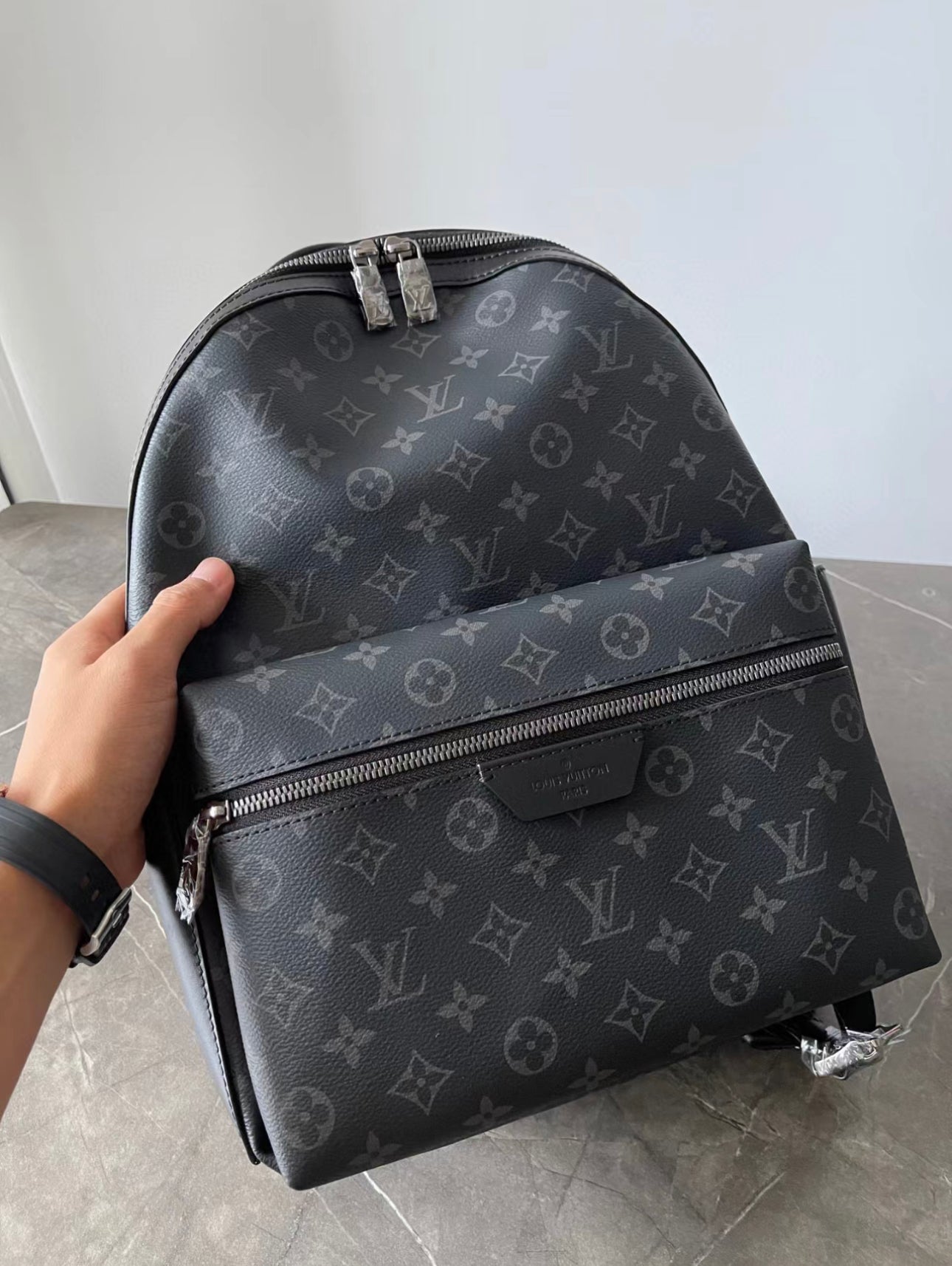 LV Discovery PM 小款男生款後揹包/1930✨🉐80130