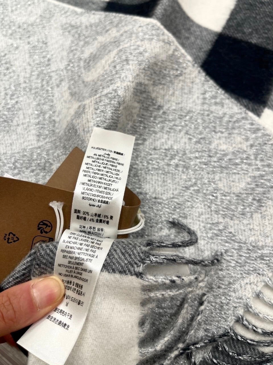 @Burberry TB 雙面圍巾/590P279 🔥折上七折🉐9980