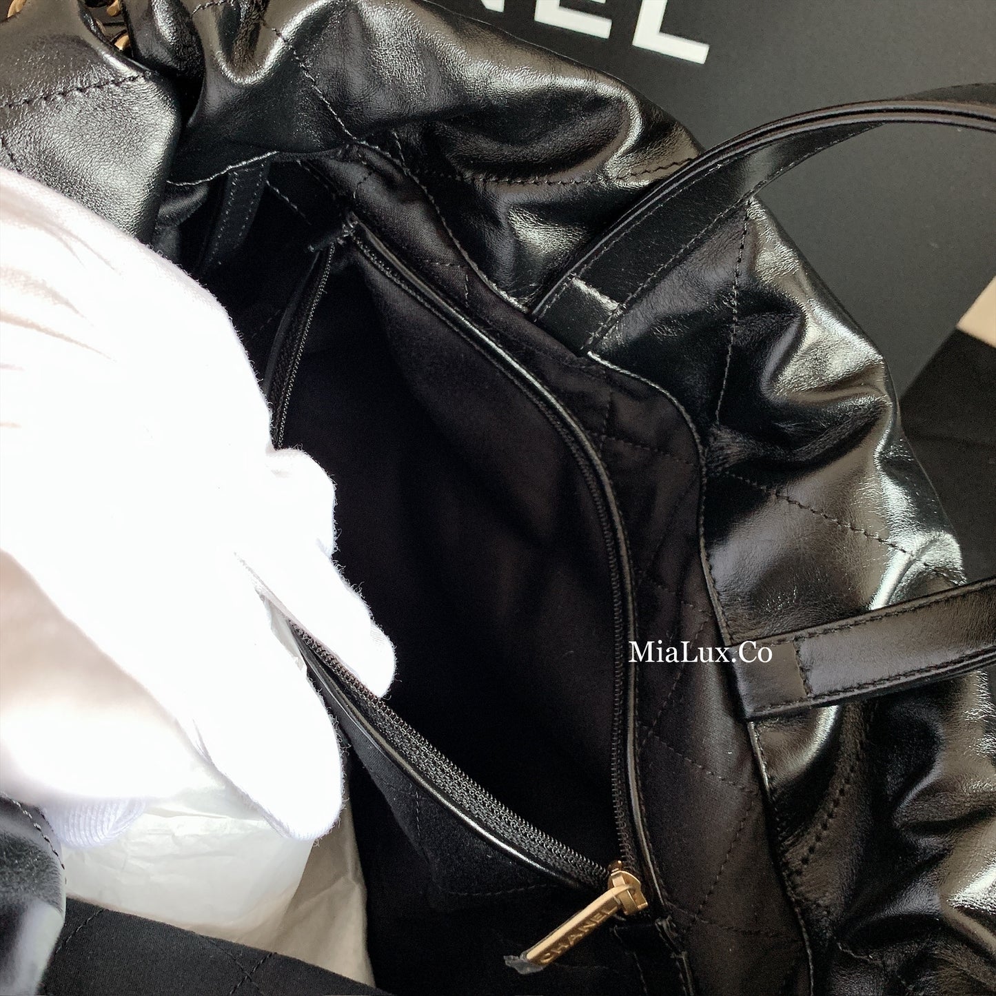 CHANEL 22 LARGE BACKPACK 大款後背垃圾包/5100 🉐205000