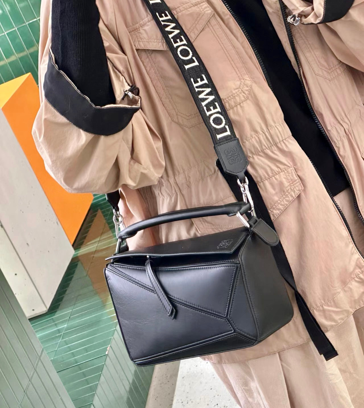Loewe Puzzle bag S 小款緹花肩帶拼圖包/2800