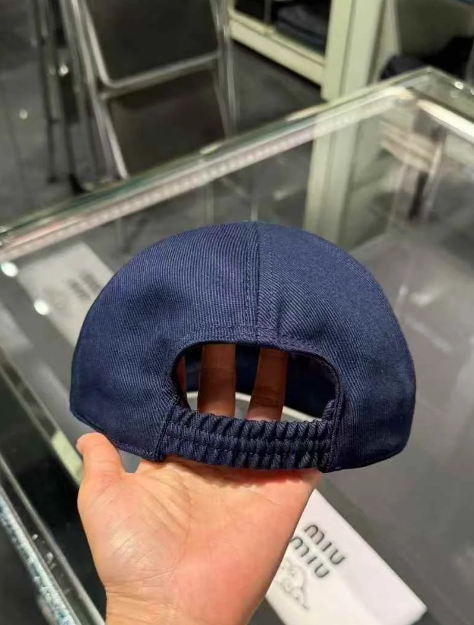 @MiuMiu Outlet Cap Logo棒球帽 🉐11990