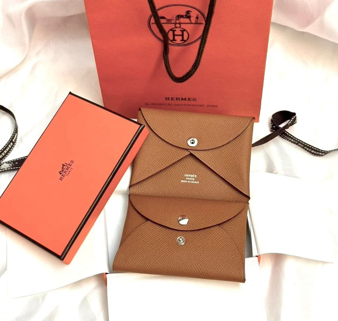 *現貨*Hermes Calvin Duo 金棕卡包 P18900 /T23800