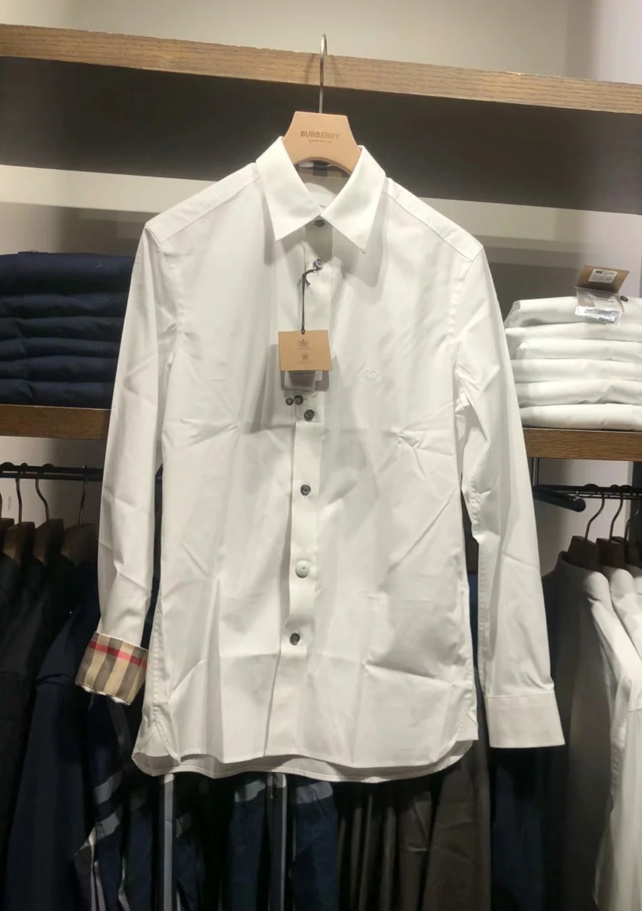 @Burberry Cambridge 男生款內格領襯衫上衣/380P175 🔥折上七折🉐7010