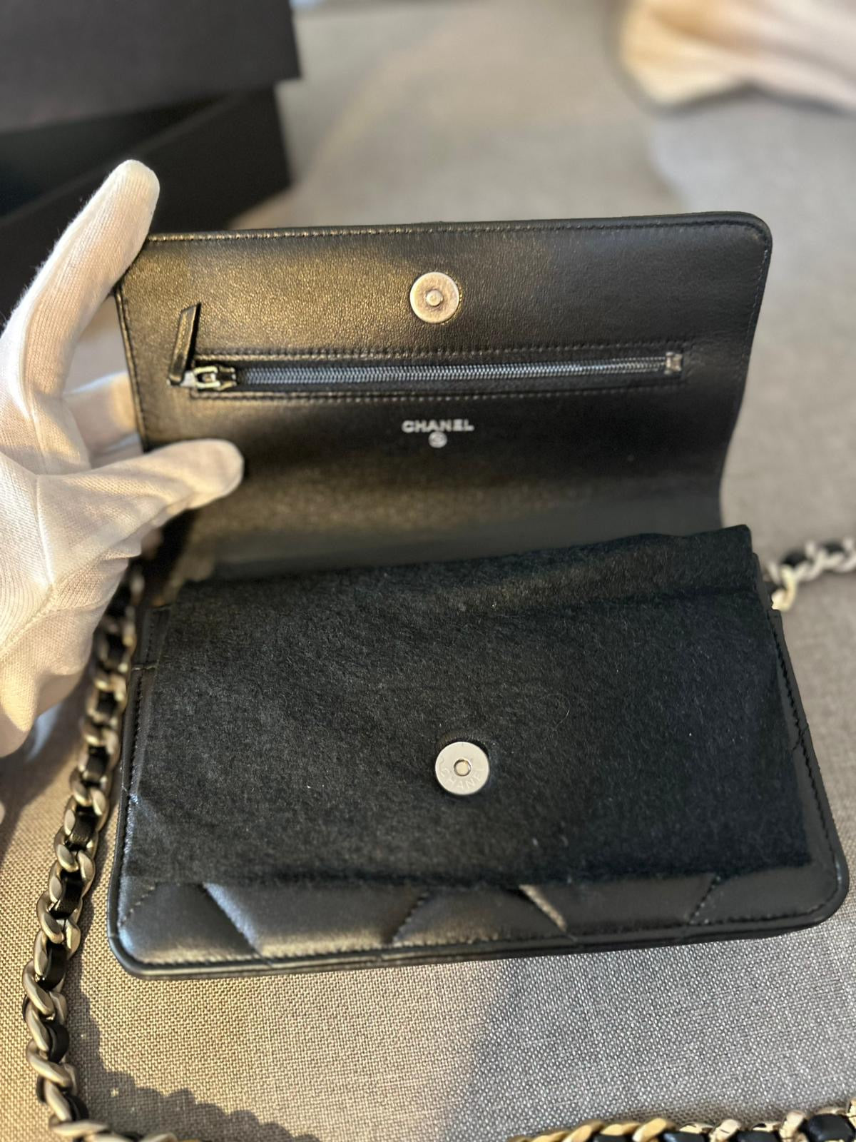 *現貨*CHANEL 19 WOC 經典19小羊皮鏈包-黑銀釦  P116000 /T150000