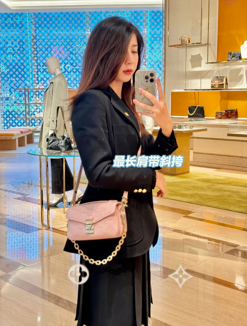 LV Pochette Métis East West 小郵差包/2420✨🉐100220