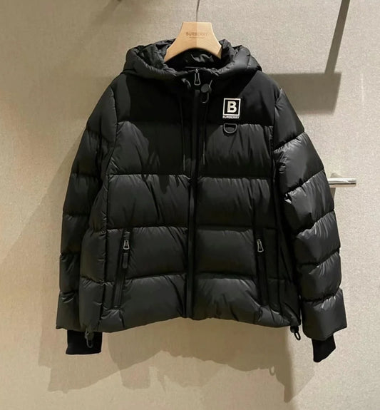 @Burberry 女款連帽羽絨外套/950P495 🔥折上六折🉐14370