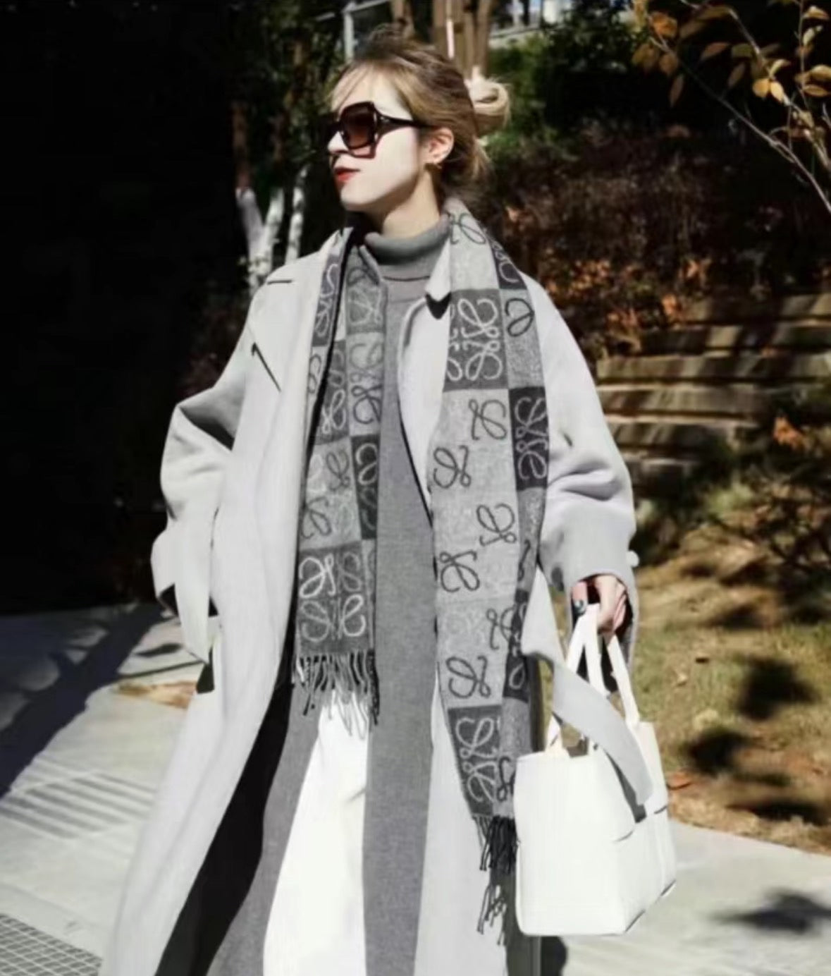 Loewe▪️Scarf in Wool and Cashmere 爆款LOGO羊絨圍巾/E450 K425