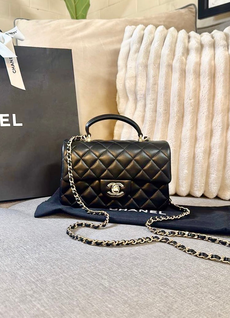 *現貨*CHANEL 24A CF20 HANDLE MINI 大迷你提把口蓋包 香檳淡金釦 P180000 /T218000