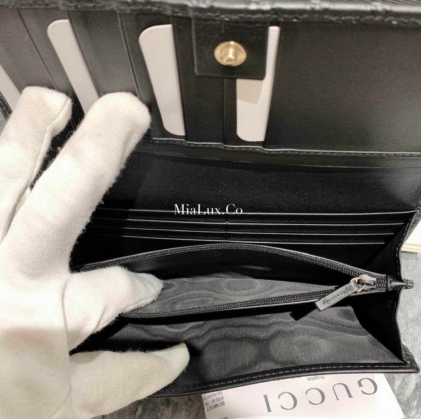 @Gucci▪️Embossed 壓紋翻蓋長夾/540P245 🔔限時折🉐11830