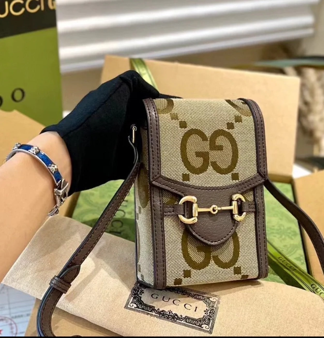 *@Gucci Jumbo GG 手機包/830P585 🔔限時折🉐27330