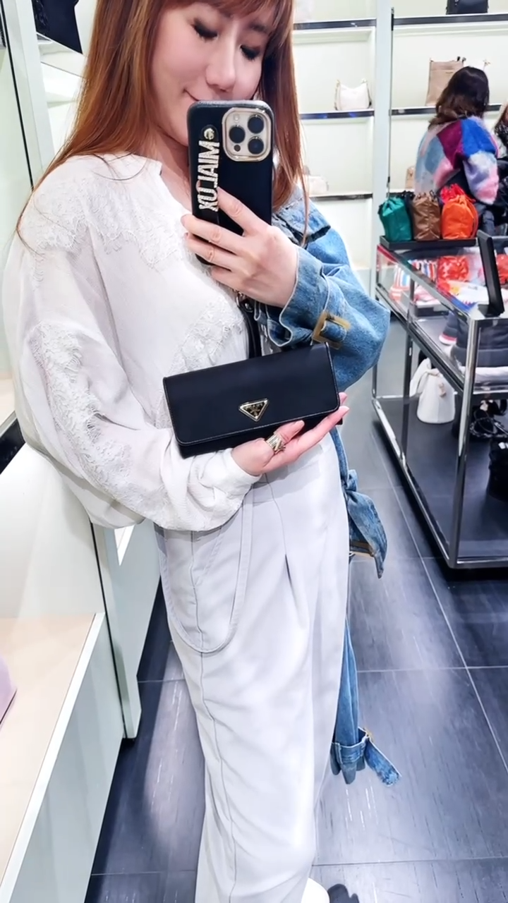 @Prada▪️Tessuto 三角標翻蓋長夾附卡夾/P380 🔔限時折🉐18100