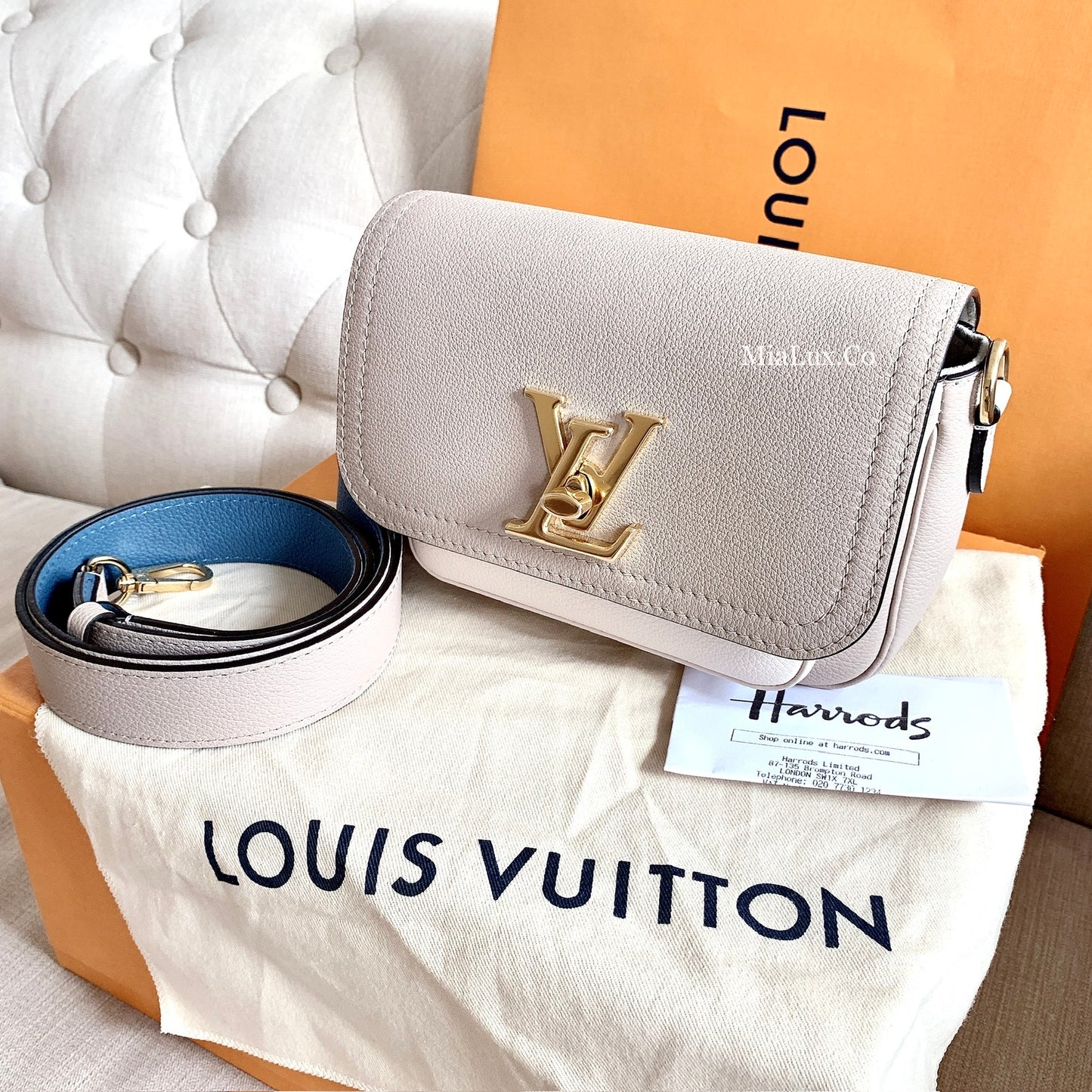 LV▪️Lockme Tender 牛皮鎖翻蓋包/2050✨🉐85050