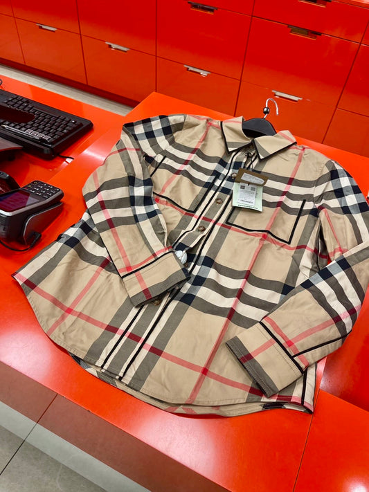 @Burberry 女款上衣/550P269 🔥下殺🉐13110