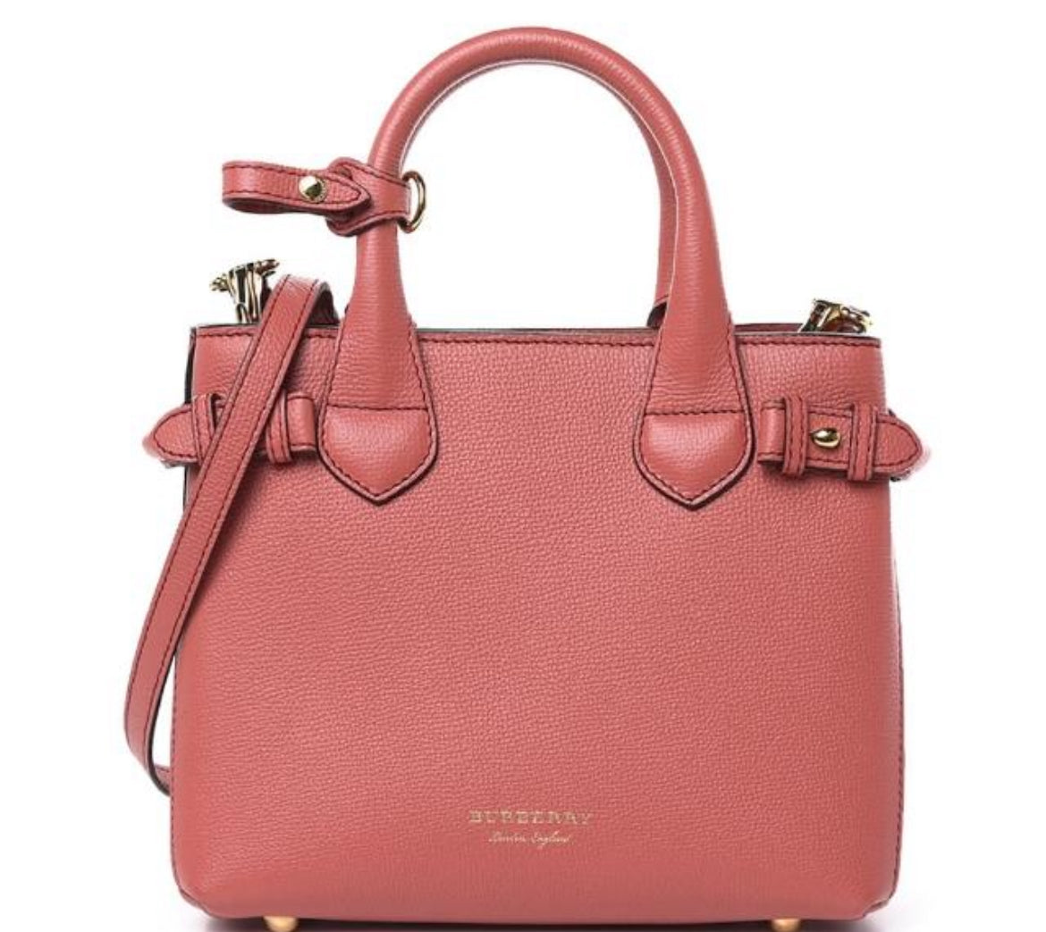 @Burberry▪️Banner S 小款包/P835 🔥下殺🉐38580