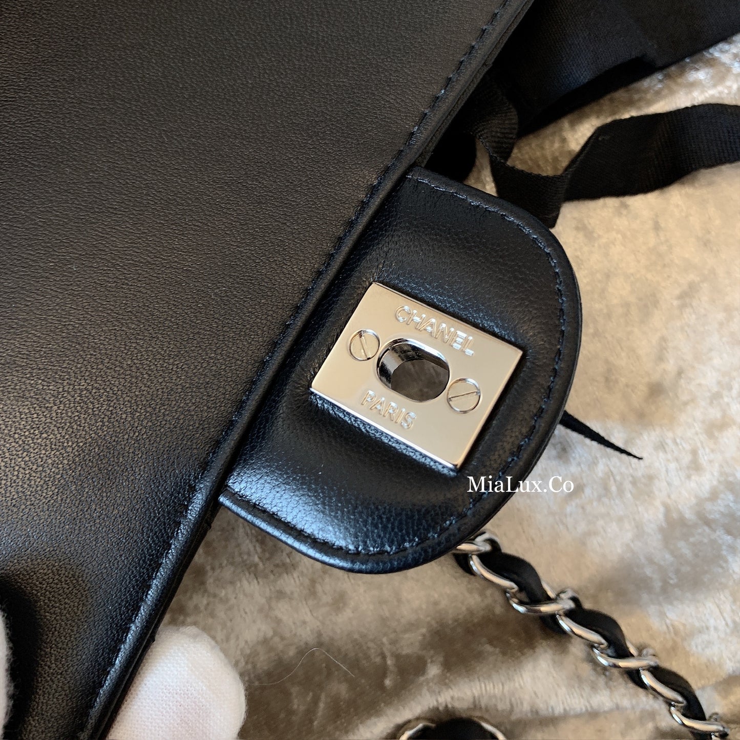 CHANEL✨| LAMBSKIN MINI FLAP BAG 迷你方胖山形紋翻蓋包 A35200 *£3,960