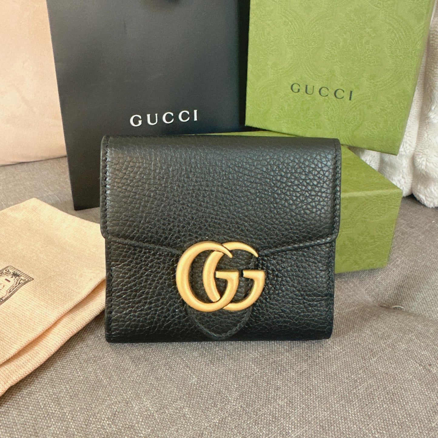 *現貨*@Gucci GG Marmont 馬夢黑色短夾 P11000 /T16800