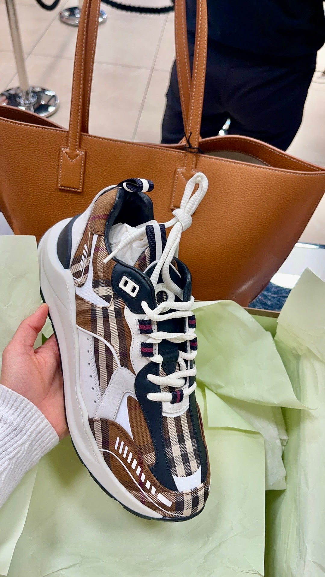 @Burberry 男女款老爹鞋/650P169 🔥下殺🉐9110