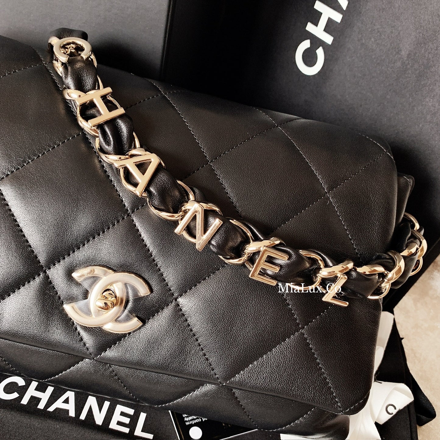 CHANEL✨ LAMBSKIN CHAIN FLAP BAG 特殊鏈羊皮大菱格翻蓋鏈包 -