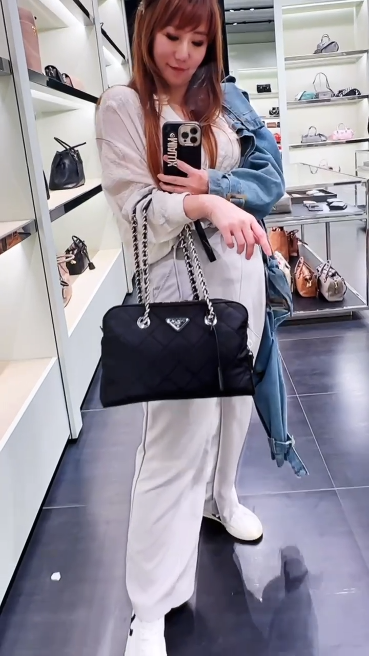 @Prada►Impuntu 大款菱格鏈包/P920🔔限時折🉐42200