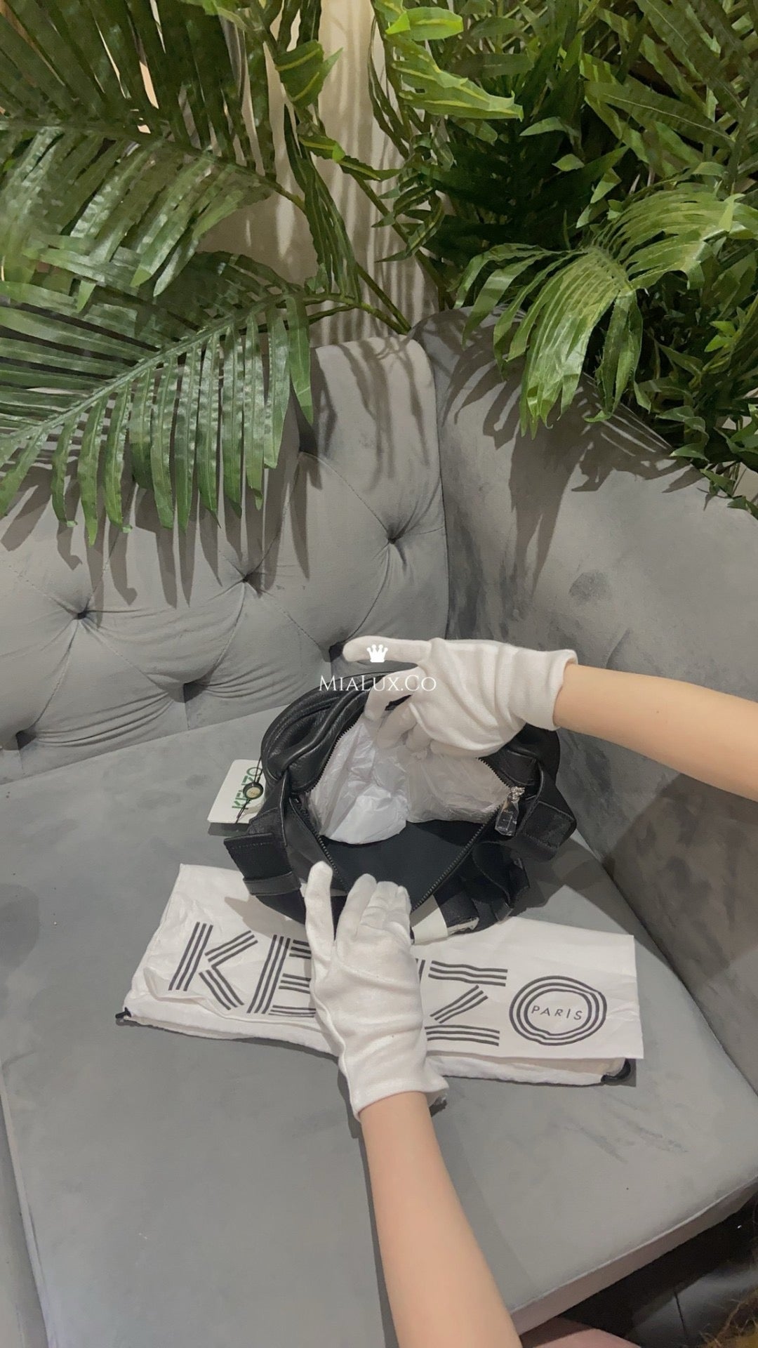 *現貨*Kenzo▪️Bumbag 小牛皮虎頭胸包-黑/305 年前特惠價✨🉐9980