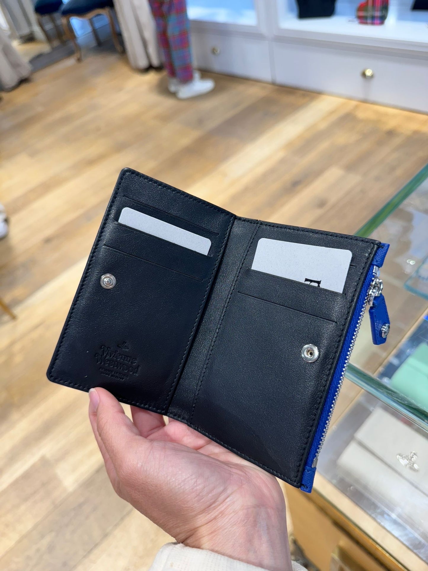 @VW Card Hold 寶藍色短夾/165P107 🔔限時折🉐5620