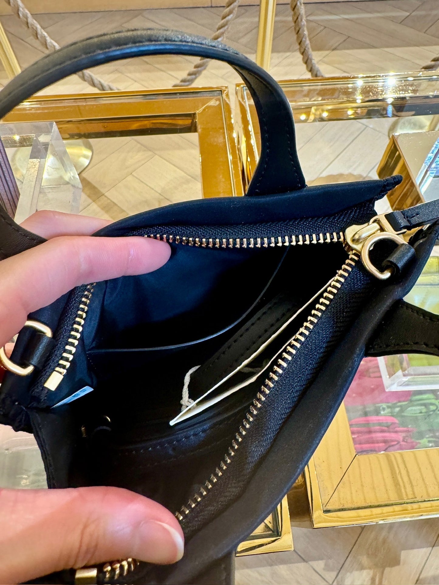 @ToryBurch Ella 迷你Logo包 🔔限時折🉐4980