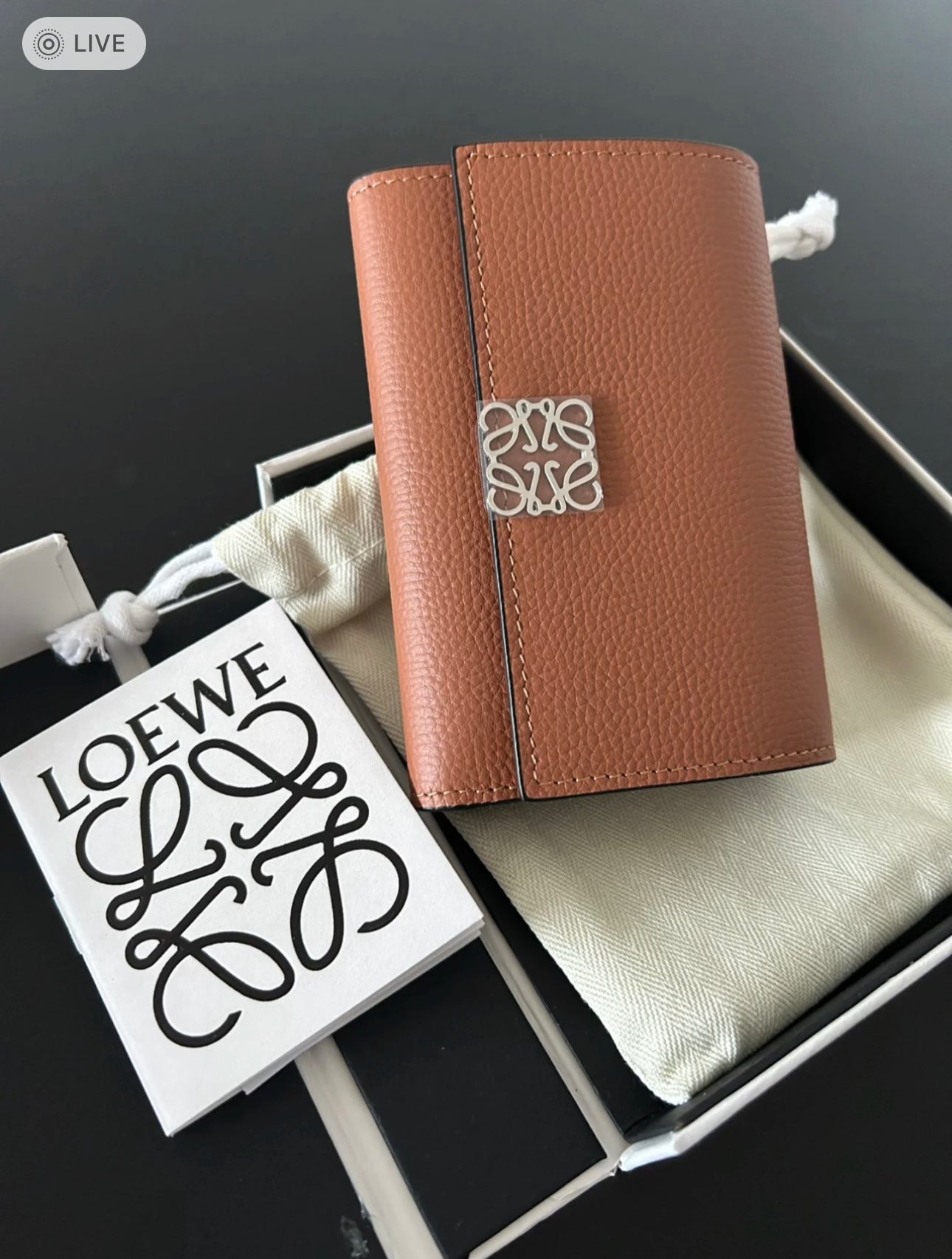 Loewe▪️Anagram Vertical S 直式三折短夾/495