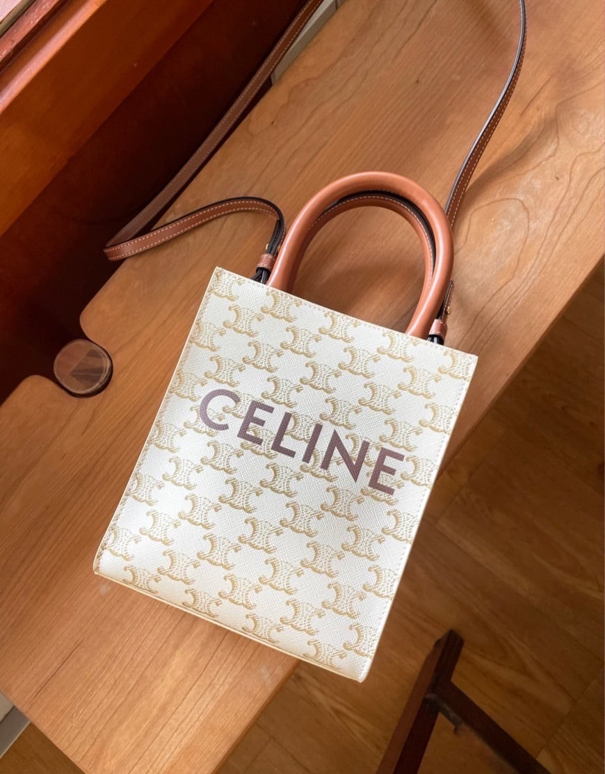 Celine Vertical Cabas Mini 迷你老花琴譜包/1150E1200 🉐43000🇪🇺