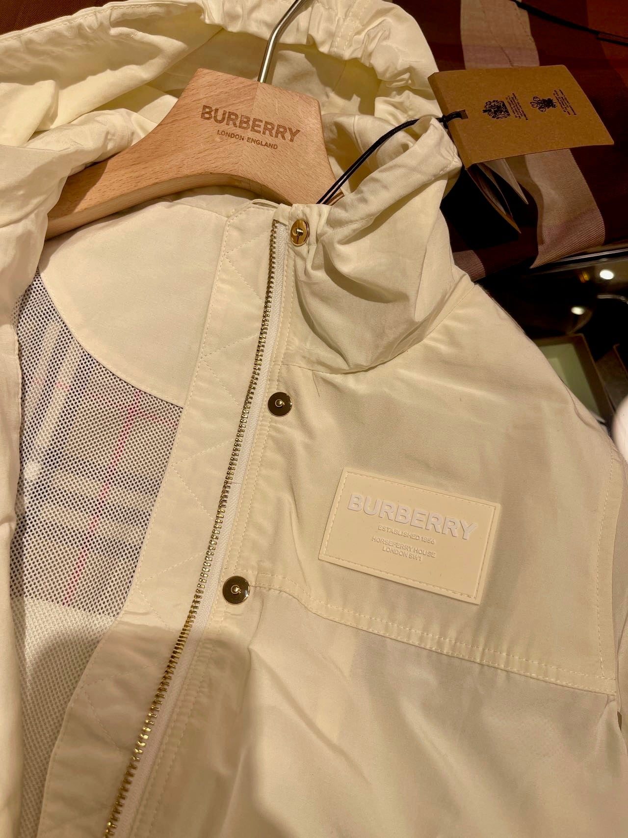 @Burberry Marina 女款連帽外套/480P139 🔥下殺🉐7760