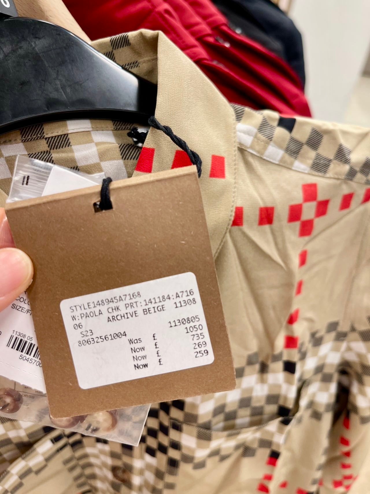 @Burberry 女款上衣/1050P259 🔥下殺🉐12660