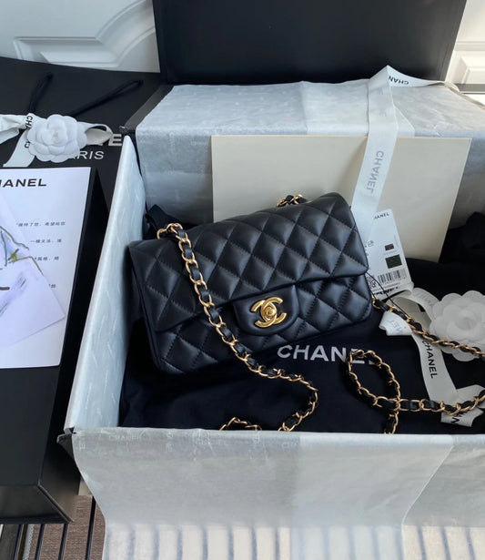 Chanel MINI CLASSIC HANDBAG CF大MINI鏈包/4250 🉐169800🏷️
