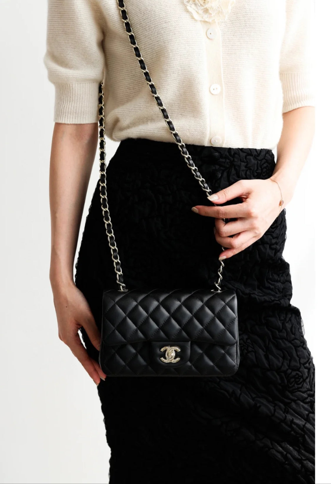 Chanel MINI CLASSIC HANDBAG CF大MINI鏈包/4250 🉐169800🏷️