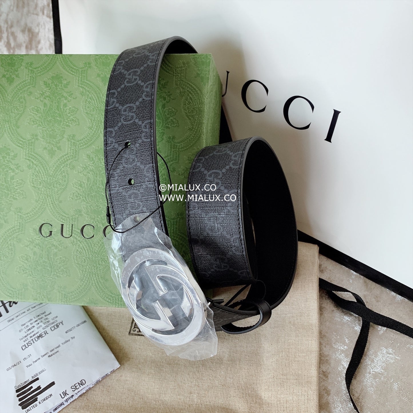 Gucci GG Supreme Belt With G Buckle Black/Grey Canvas & Leather 男生款老花G銀扣皮帶 *£350
