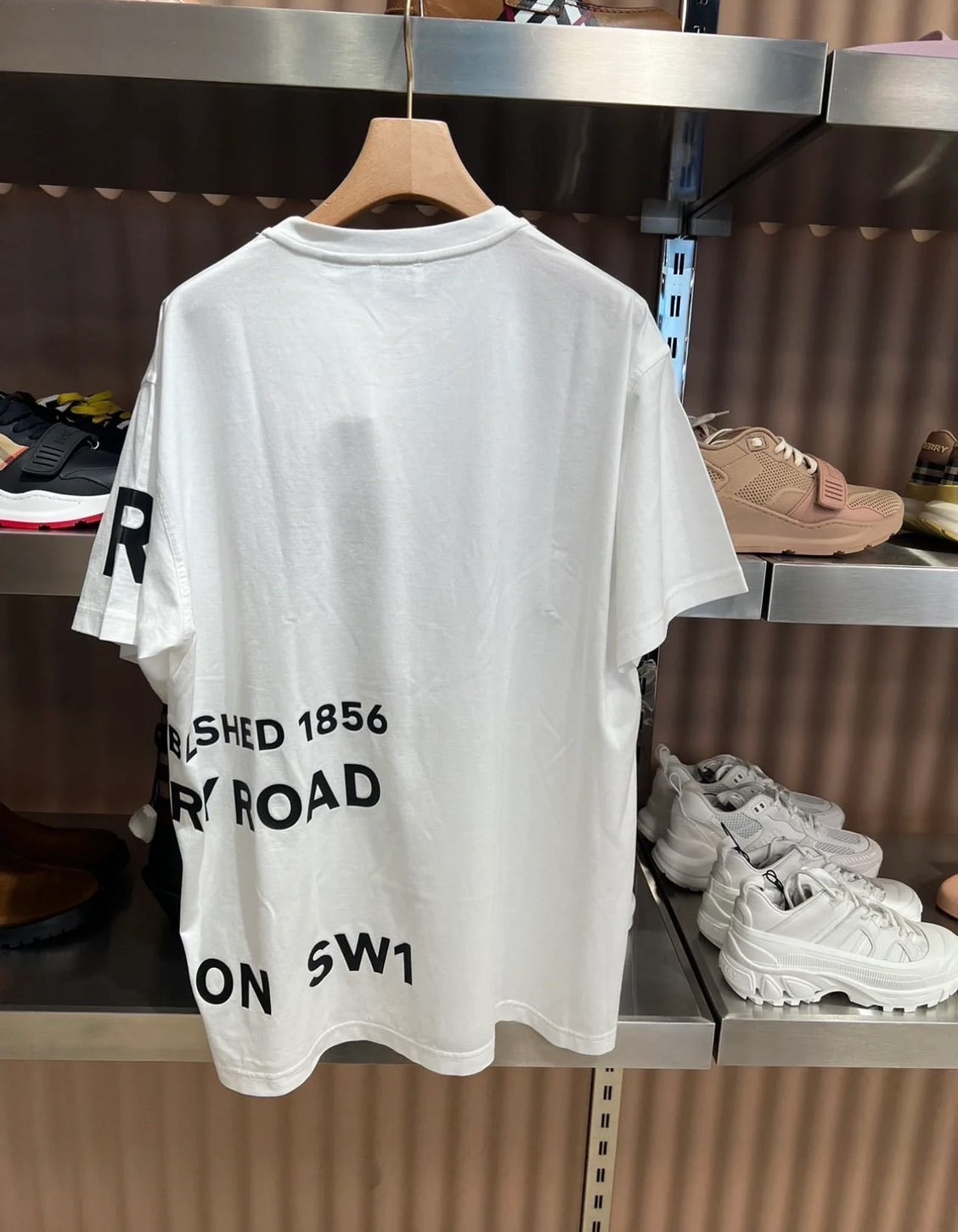 @Burberry T 女款T恤上衣/390P165 🔥下殺🉐8230