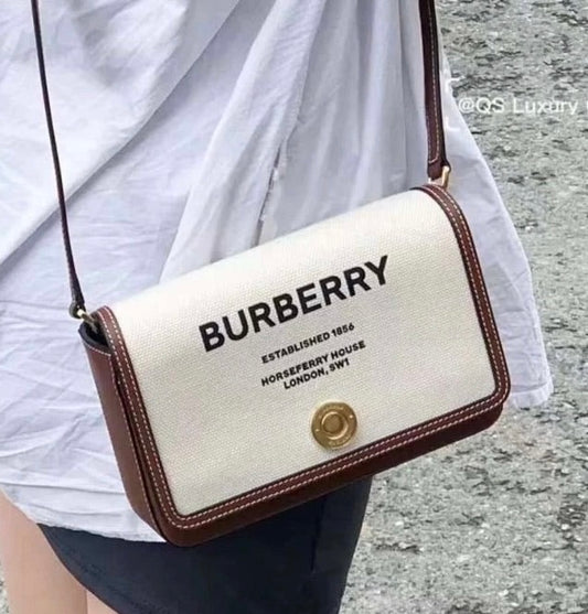 ❌Burberry Horseferry Mini 郵差包-米白