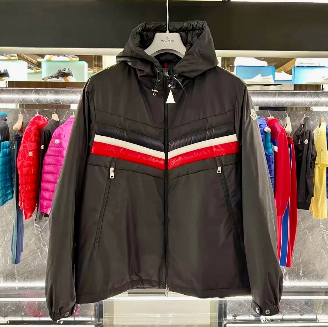 @Moncler 男生款輕薄羽絨外套/502 🔔限時折🉐23590