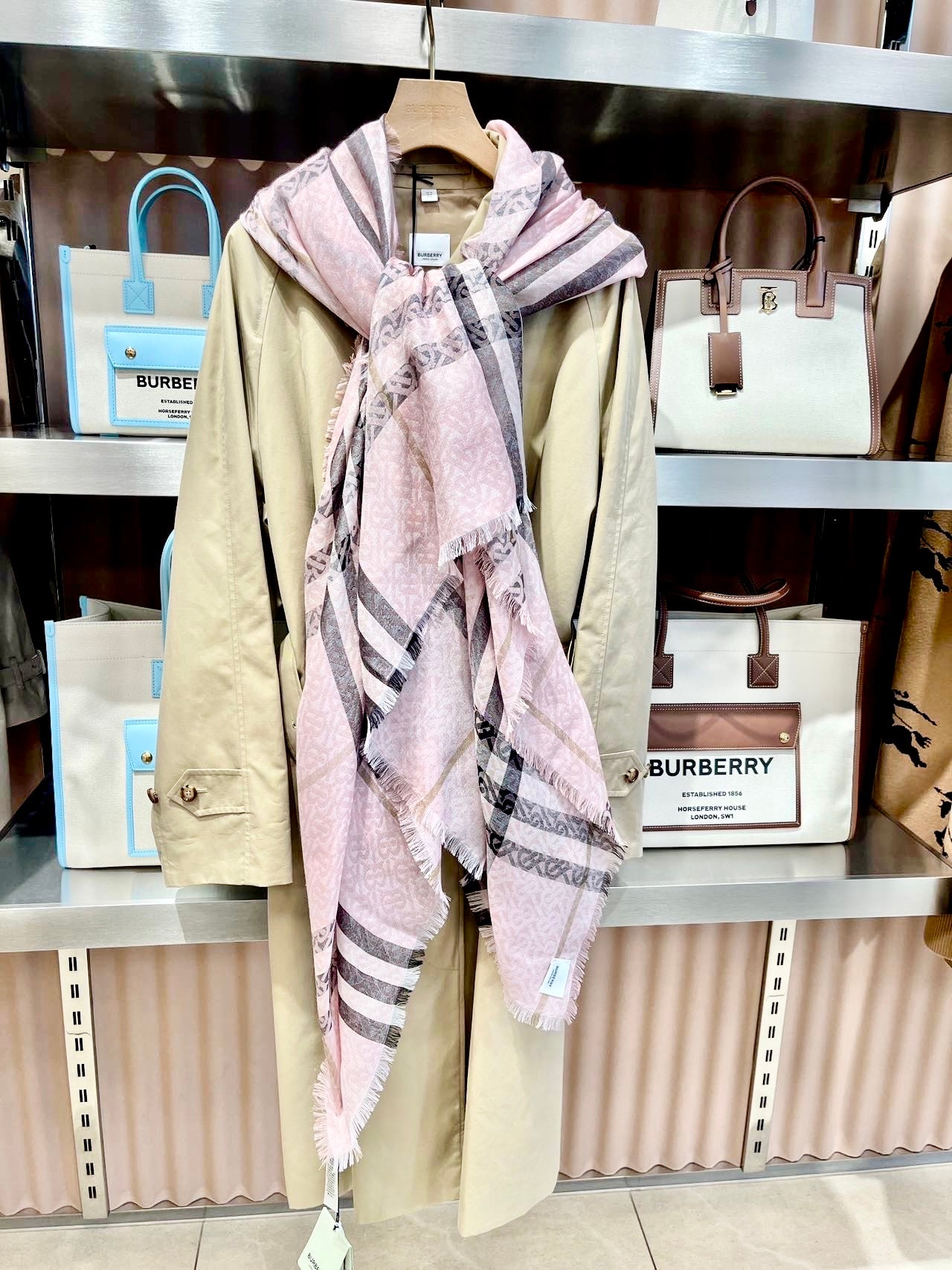 @Burberry TB薄圍巾/390P270 🔥折上七折🉐9980