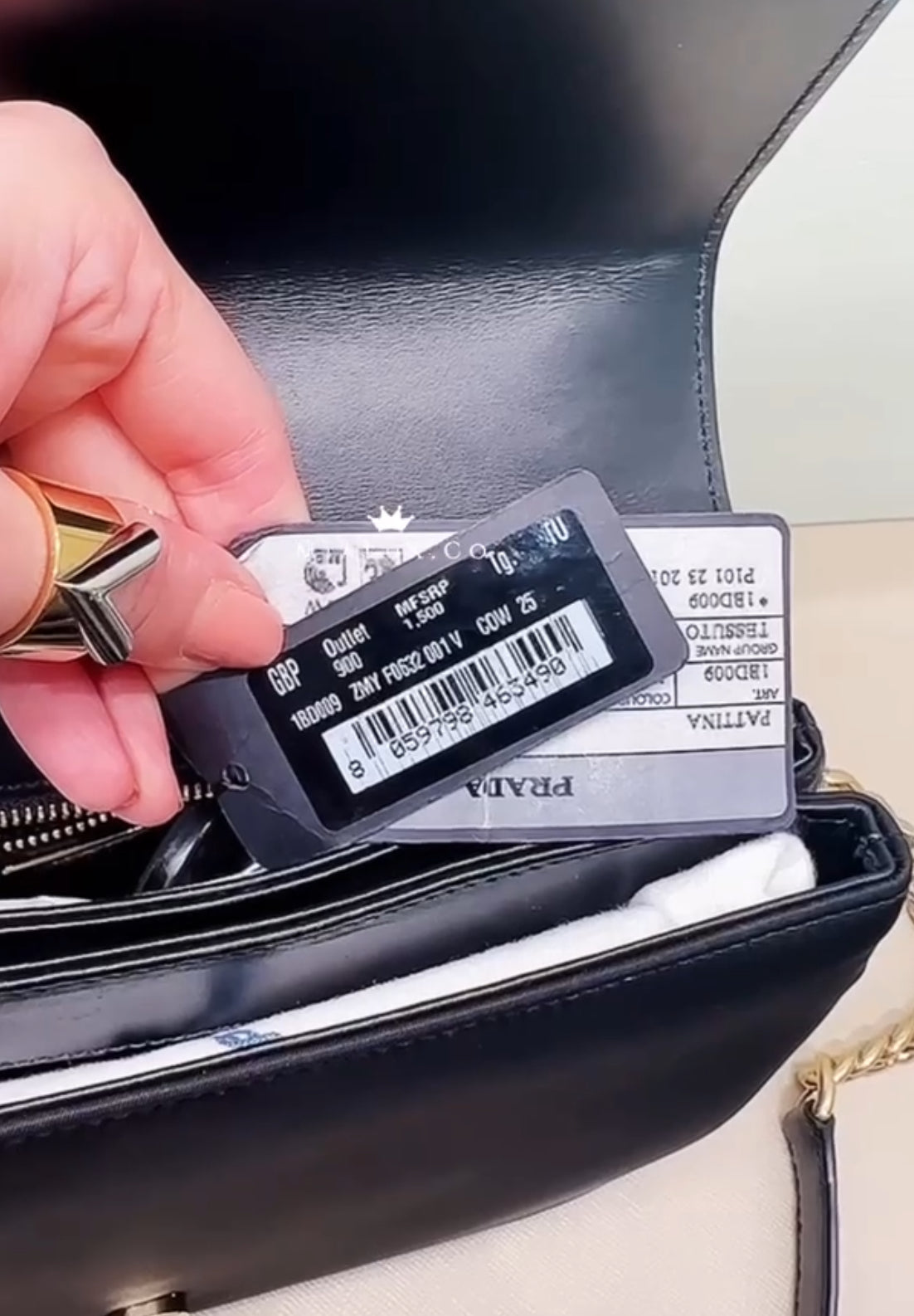 @Prada▪️Pattina 大款防刮皮翻蓋鏈條肩背包/900🔔限時折🉐41500