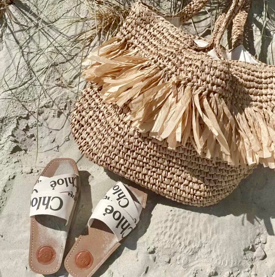 Chloe Woody 平底拖鞋 * £360 c275