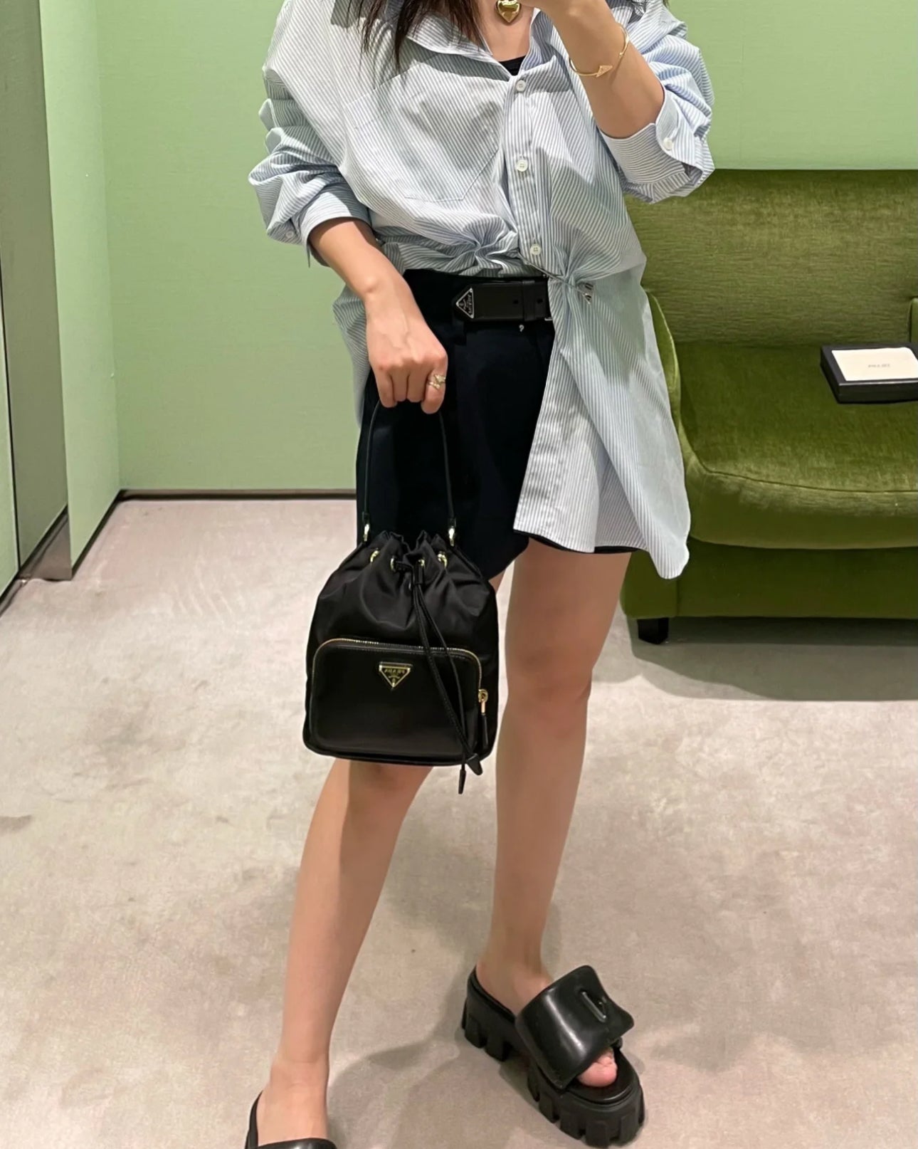 @Prada▪️Secchiello Vitello 皮革水桶包/970 🔔限時折🉐44450 🏷️