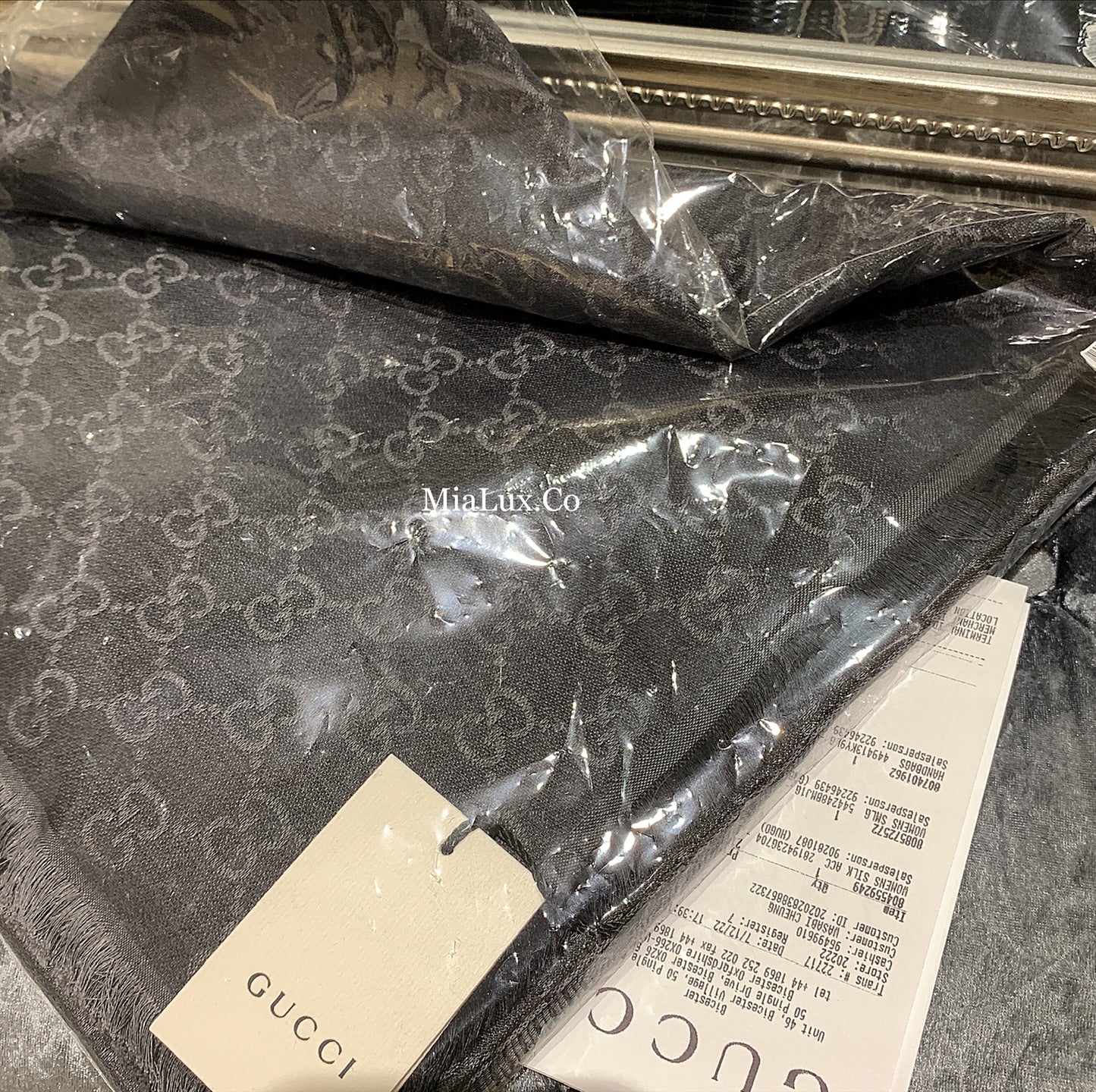 *@Gucci Wool Scarf Square 羊毛大方巾/P180