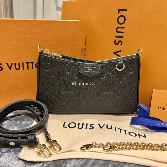 LV Easy Pouch On Strap 壓紋牛皮肩包/1300✨🉐55600