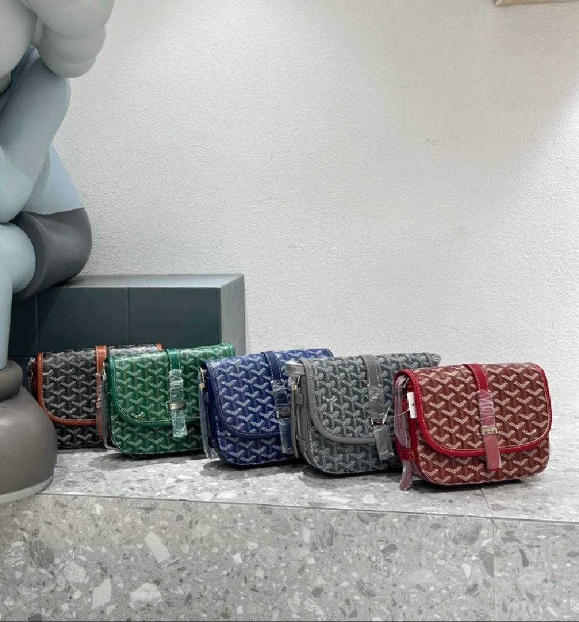 Goyard Belvedere MM 馬鞍郵差包/2195E2560 🍀🉐103400🇪🇺