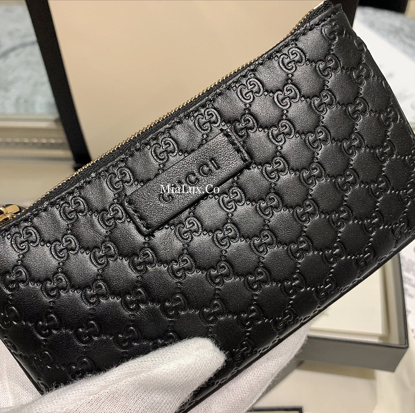 @Gucci Embossed Key Pouch 壓紋圓型扣鑰匙錢包/P145